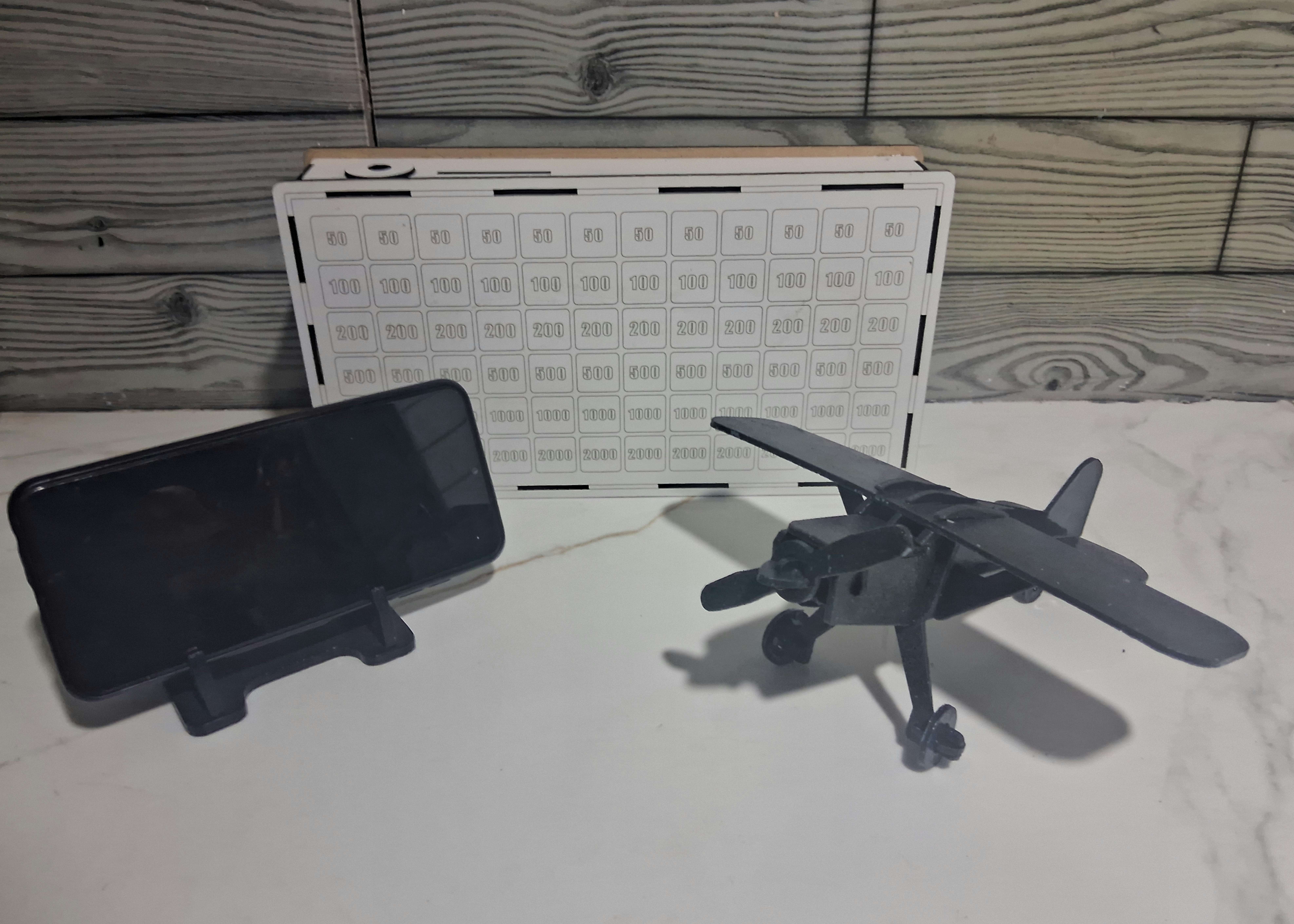 Tirelire + décoration d'avion + support de téléphone