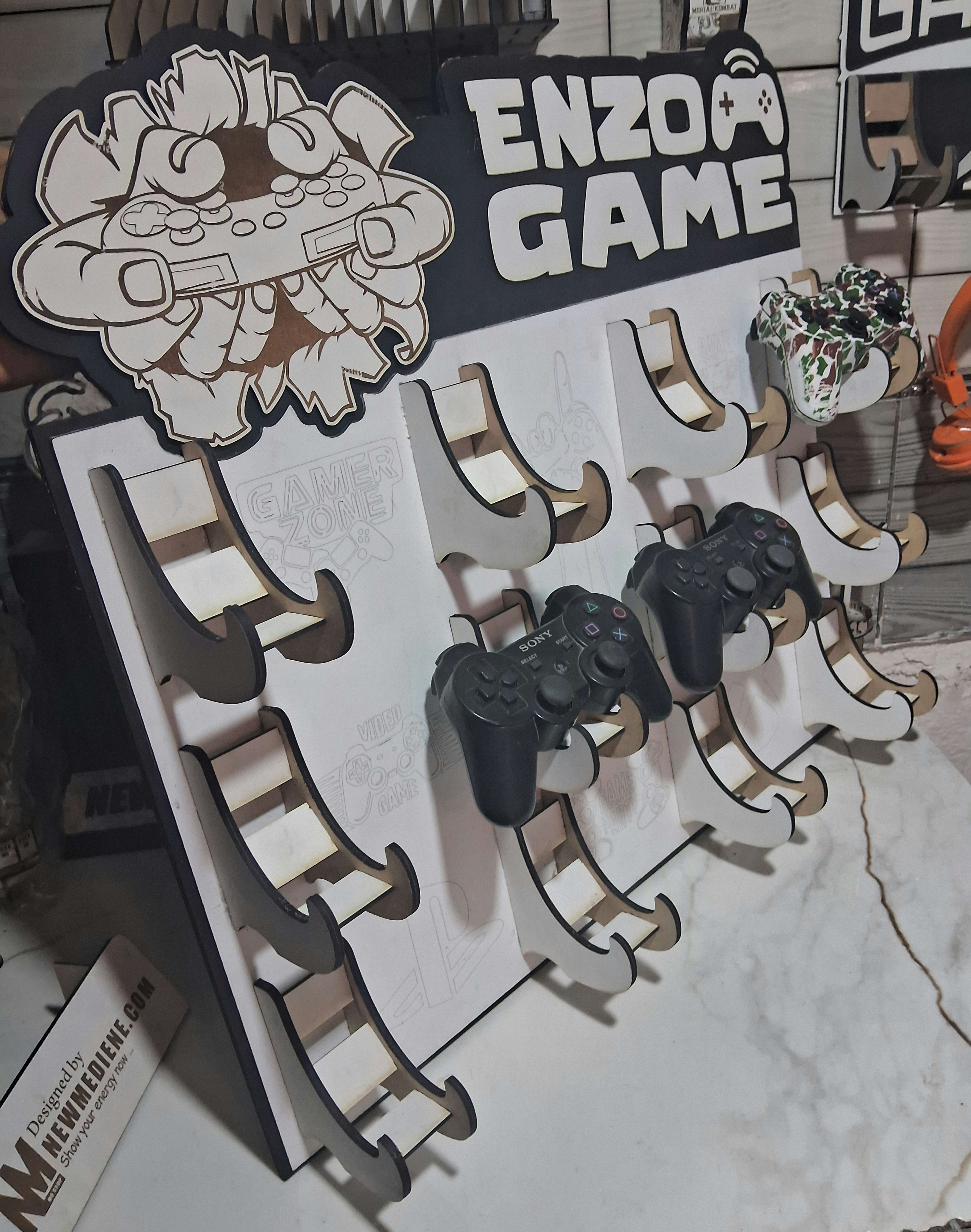 Support mannete 12 place PS XBOX Montage mural